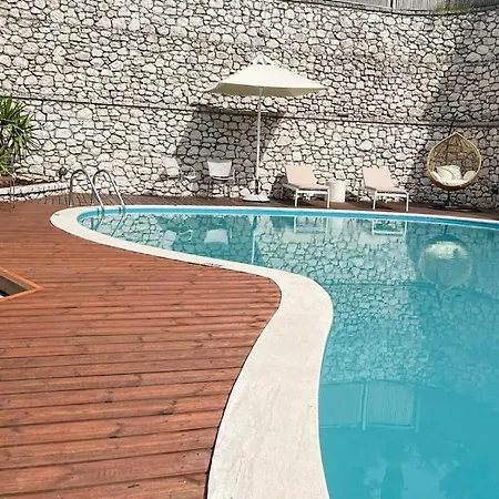 Villa Carmel