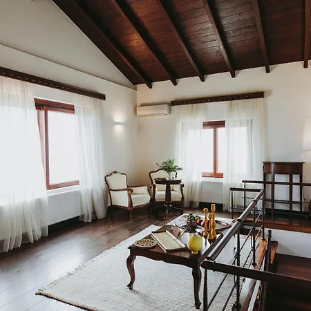 Carmel Villa
